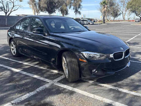 2013 BMW 3 Series 328i