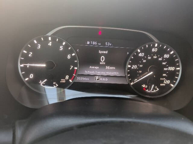 2022 Nissan Frontier SV