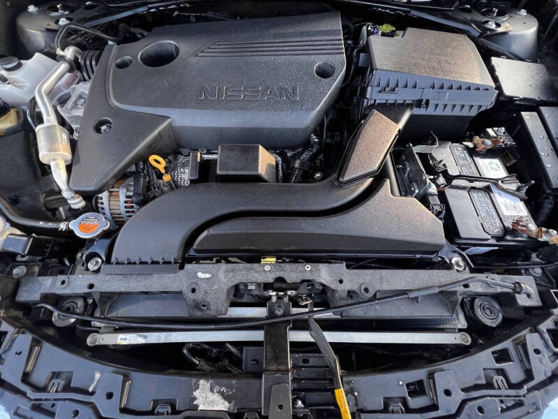 2017 Nissan Altima 2.5 SR