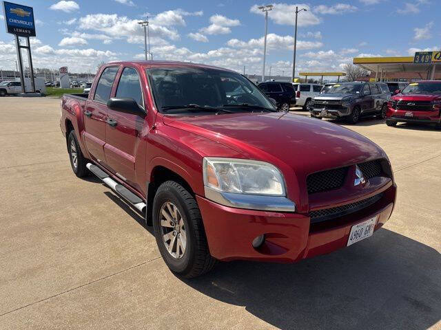 Used 2007 Mitsubishi Raider LS 4wd with VIN 1Z7HT28K47S217579 for sale in Bloomington, IL