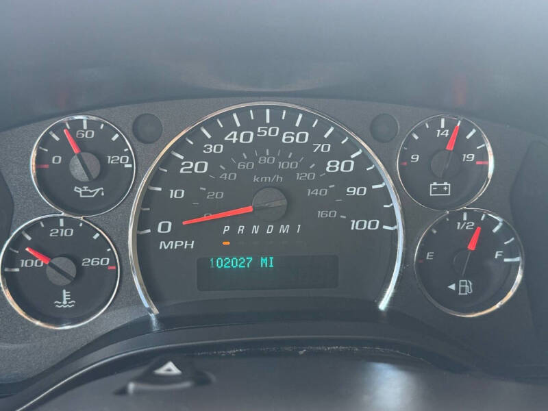 2022 GMC Savana 2500