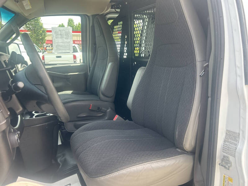 2019 GMC Savana 2500