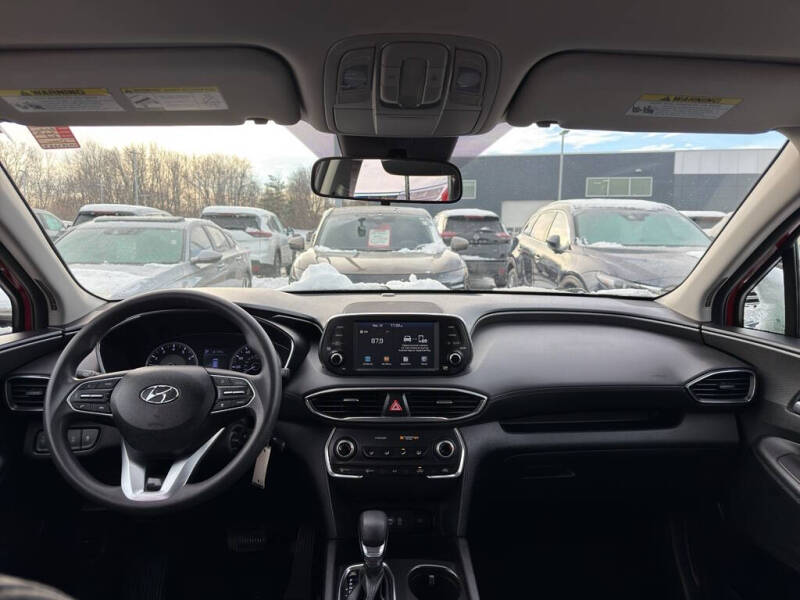 2020 Hyundai Santa Fe SE