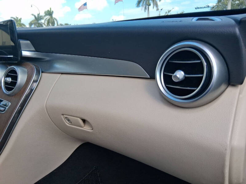 2019 Mercedes-Benz C-Class C 300 4MATIC