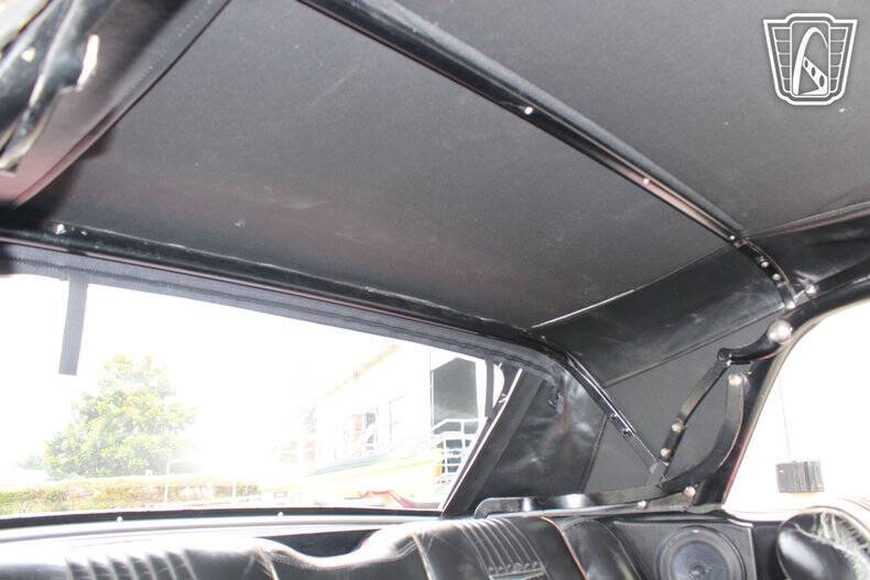 1963 Ford Thunderbird