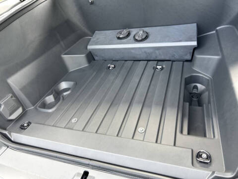 2025 Chevrolet Silverado EV LT