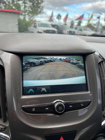 2018 Chevrolet Cruze LT Auto