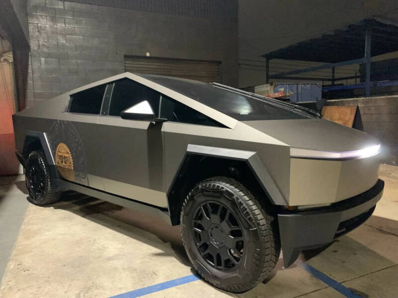 2024 Tesla Cybertruck