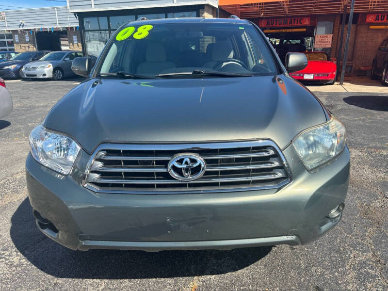 2008 Toyota Highlander for sale at North Chicago Car Sales Inc in Waukegan IL