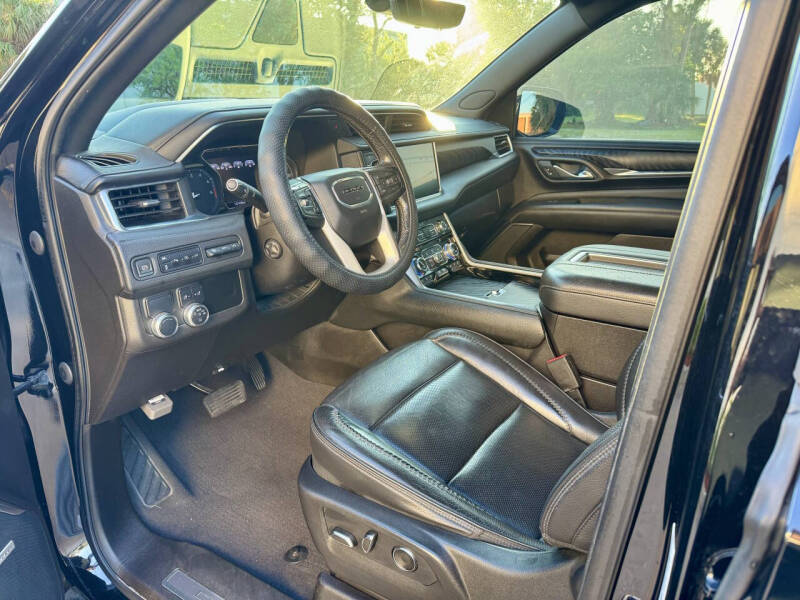 2021 GMC Yukon XL Denali