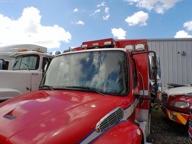 2016 Freightliner M2 106