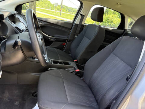 2018 Ford Focus S