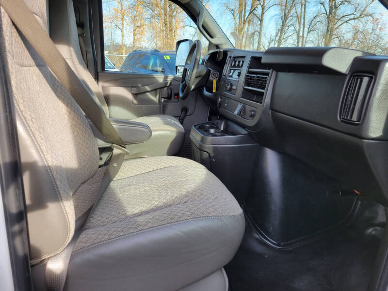 2016 Chevrolet Express 4500