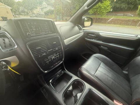 2017 Dodge Grand Caravan GT