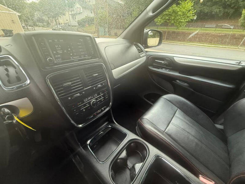 2017 Dodge Grand Caravan GT