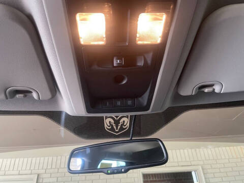 2011 RAM 1500 SLT