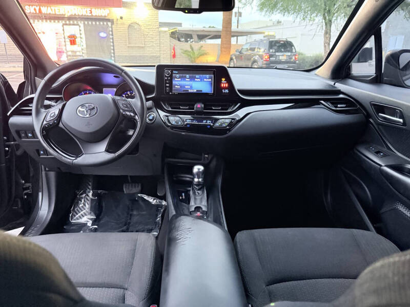 2018 Toyota C-HR XLE