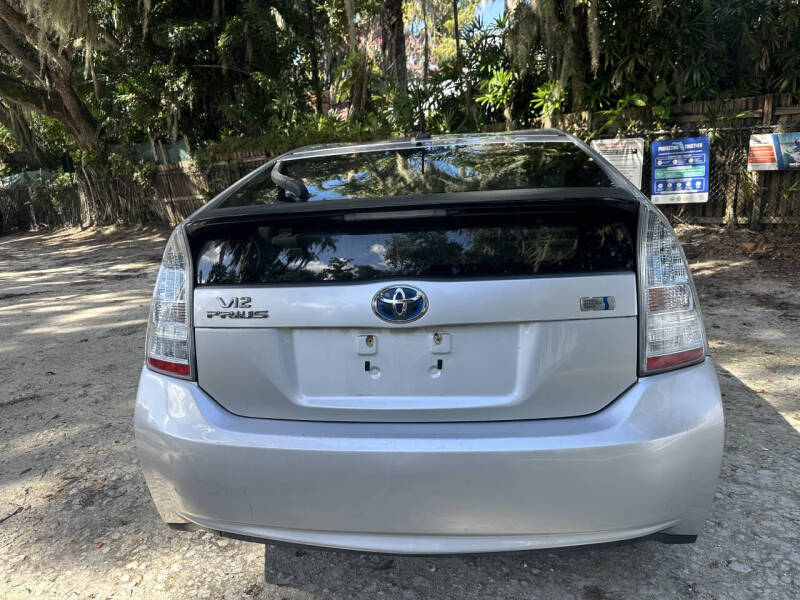 2011 Toyota Prius Two