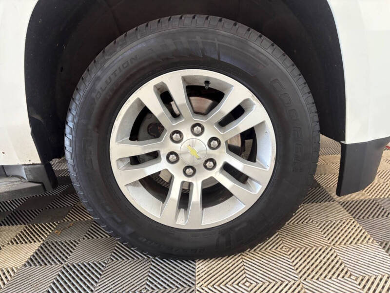 2015 Chevrolet Suburban LT