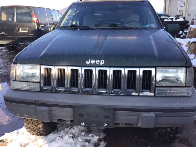 1993 Jeep Grand Cherokee Laredo