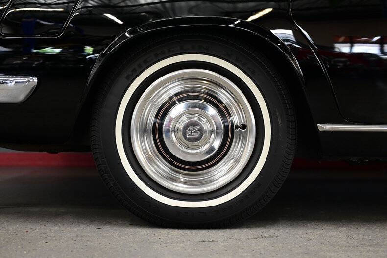 1972 Rolls-Royce SILVER CLOUD LWB