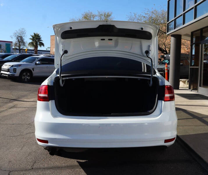 2015 Volkswagen Jetta