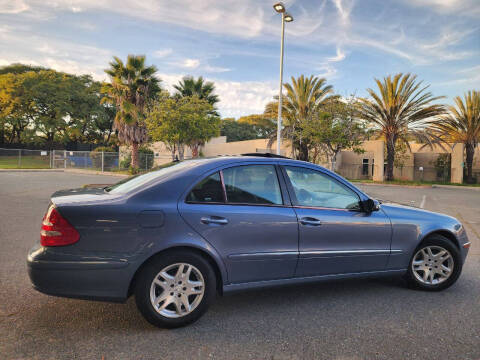 2005 Mercedes-Benz E-Class E 320
