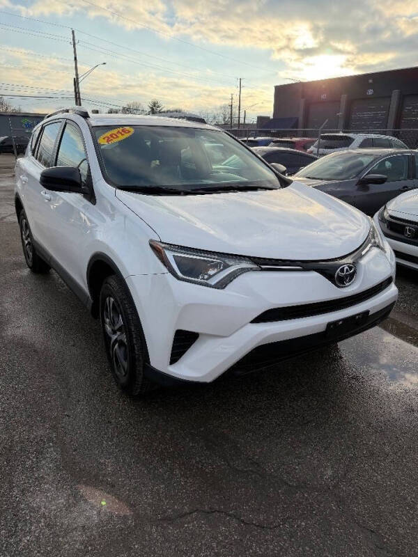 2016 Toyota RAV4 LE