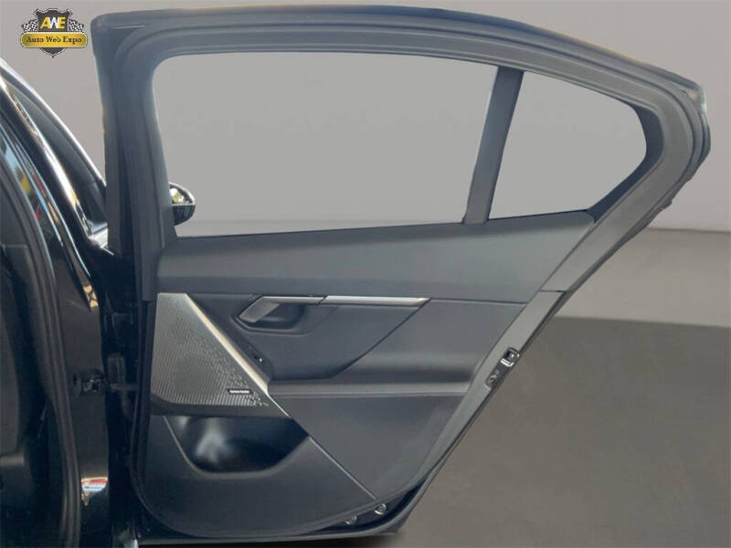 2024 BMW i5 eDrive40