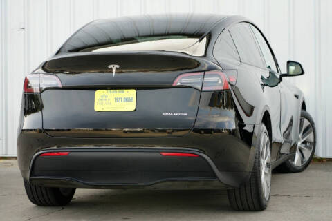 2023 Tesla Model Y Long Range