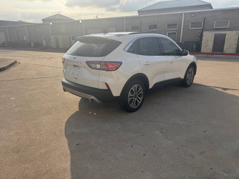 2021 Ford Escape SEL