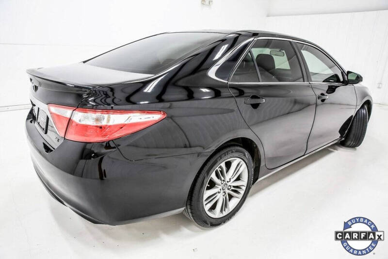 2015 Toyota Camry SE