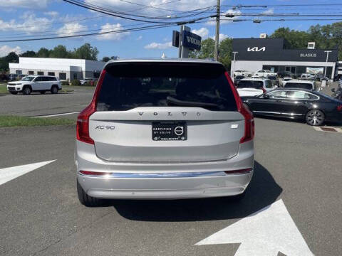 2024 Volvo XC90 Recharge T8 Plus Bright Theme 7P