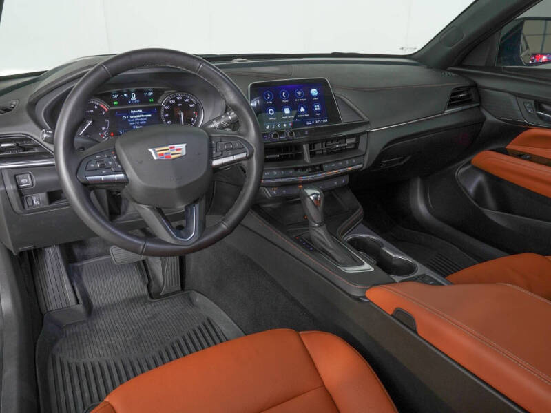 2025 Cadillac CT4 Premium Luxury