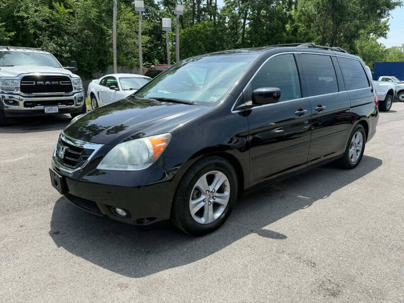 2009 Honda Odyssey Touring's photo