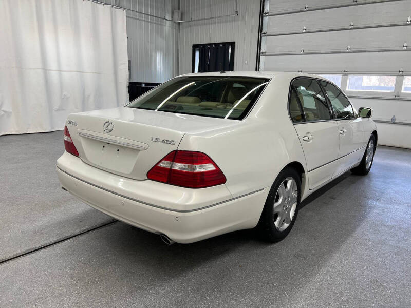 2004 Lexus LS 430