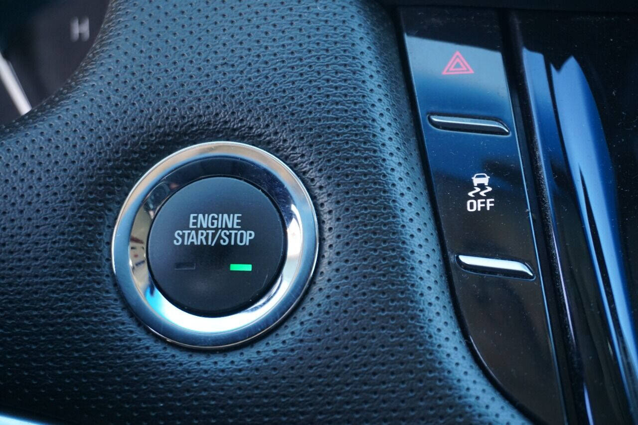 2017 Cadillac XTS Pro 24