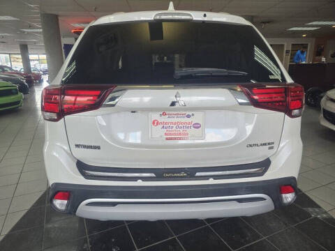 2019 Mitsubishi Outlander SE