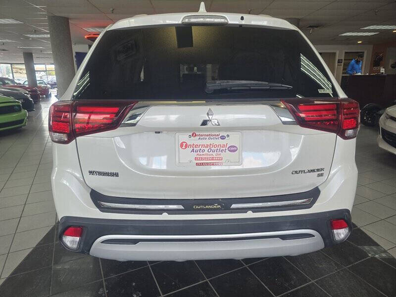 2019 Mitsubishi Outlander SE