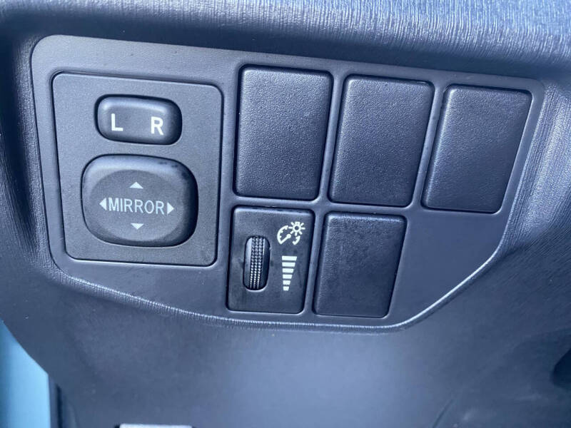 2014 Toyota Prius Three