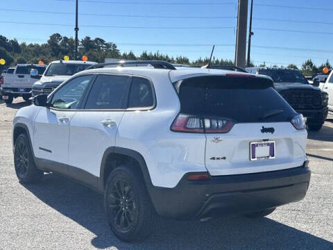 2023 Jeep Cherokee Altitude Lux