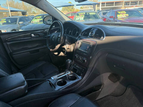 2017 Buick Enclave Leather