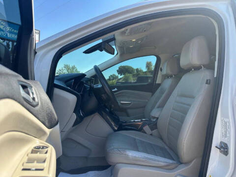 2015 Ford Escape Titanium