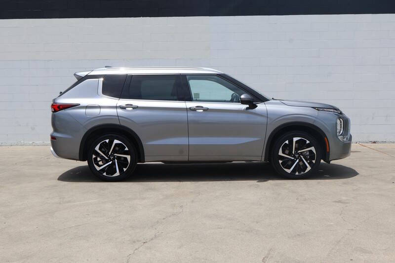 2022 Mitsubishi Outlander