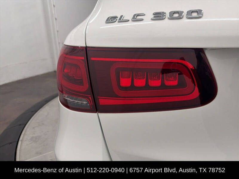 2021 Mercedes-Benz GLC GLC 300