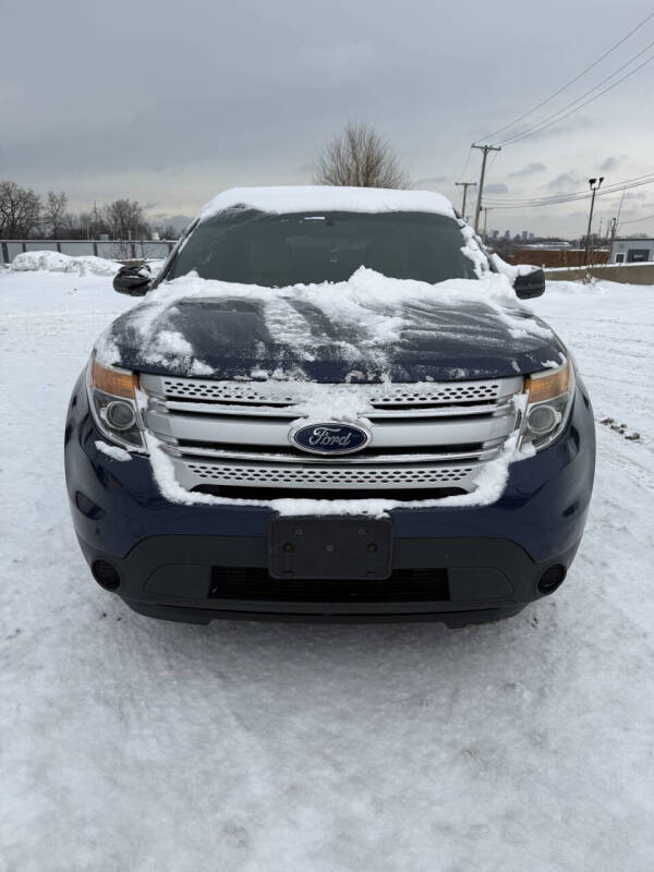 2012 Ford Explorer Base's photo