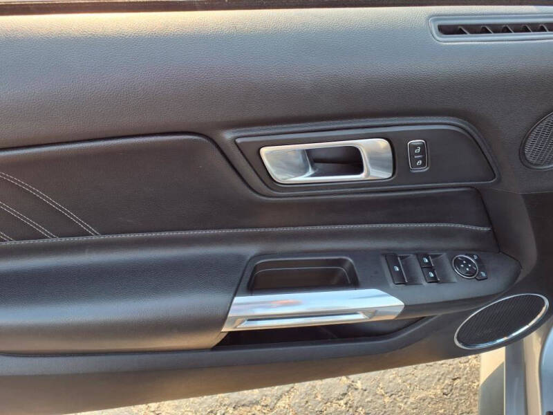 2023 Ford Mustang EcoBoost Premium