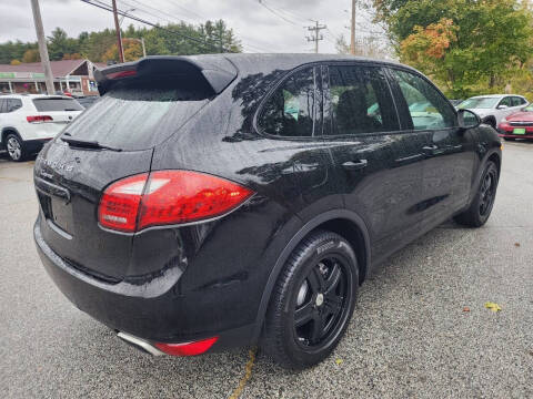 2014 Porsche Cayenne Platinum
