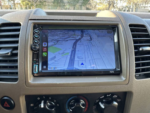 2006 Nissan Frontier LE