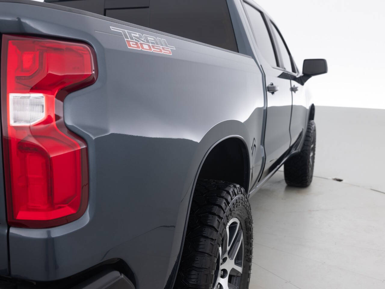 Used Car 2020 Chevrolet Silverado 1500  Lt Trail Boss 4x4 4dr Crew Cab 5.8 Ft. Sb For Sale Under $30,000 In Coal City, Illinois